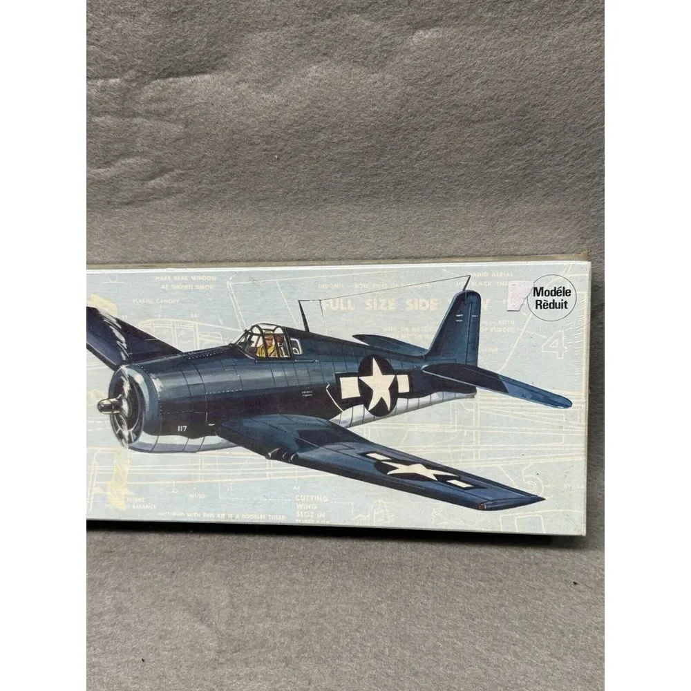 VTG GUILLOW'S GRUM,MAN F6F HELLCAT FLYING MODEL KIT U.S.NAVY WW2 CARRIER FIGHTER